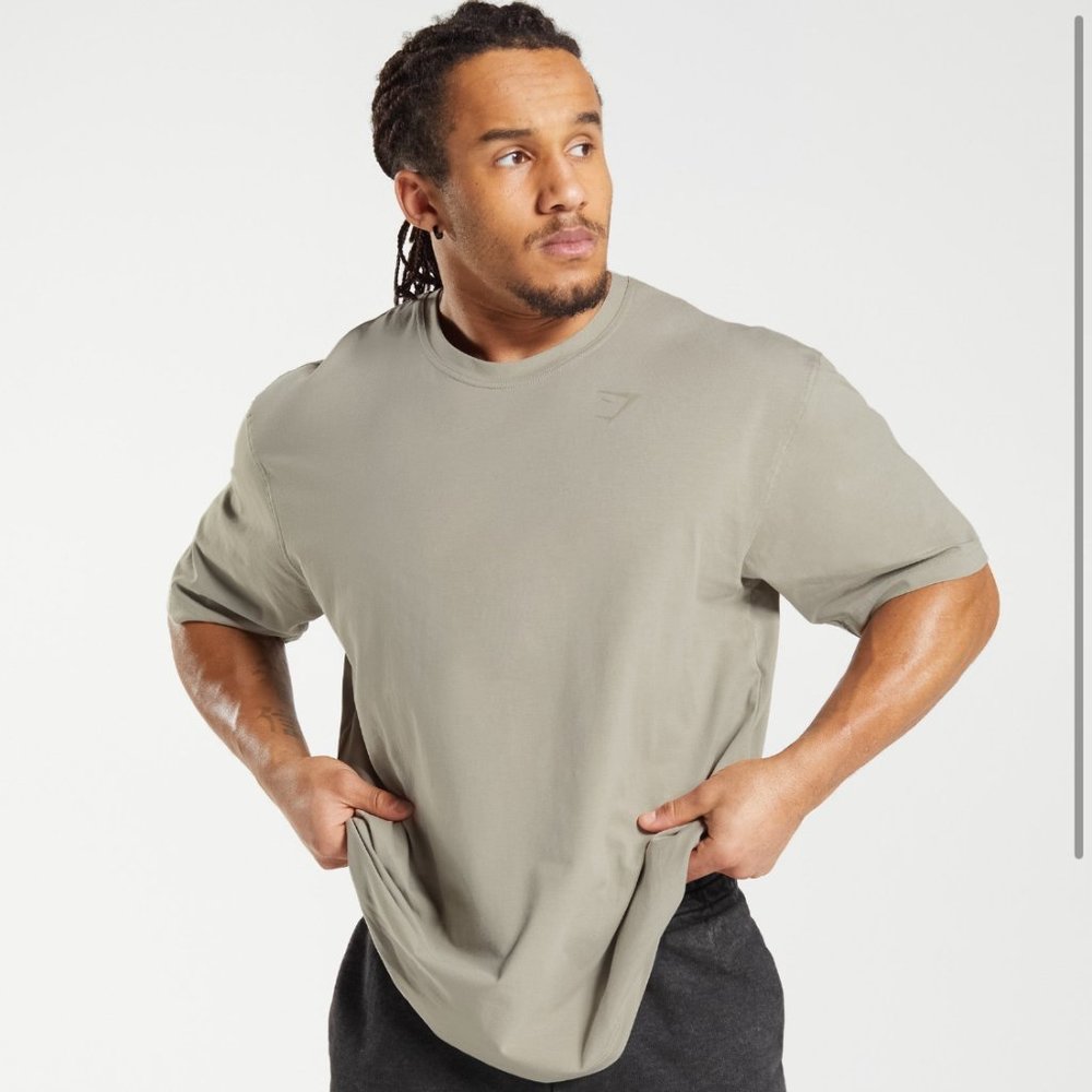 Gymshark Ecru Brown PowerT-Shirt Oversized Size Medium *Price Negotiations*